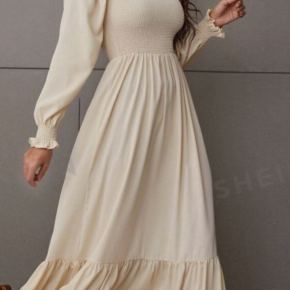 New Ruffle Hem Dress - Picture 3 of 4